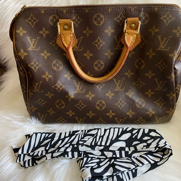 ❌SOLD ALREADY❌💯% Authentic Luis Vuitton 25Speedy - Picture 4 of 16
